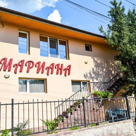 Mariana Apartment Pavel Banya Luaran gambar