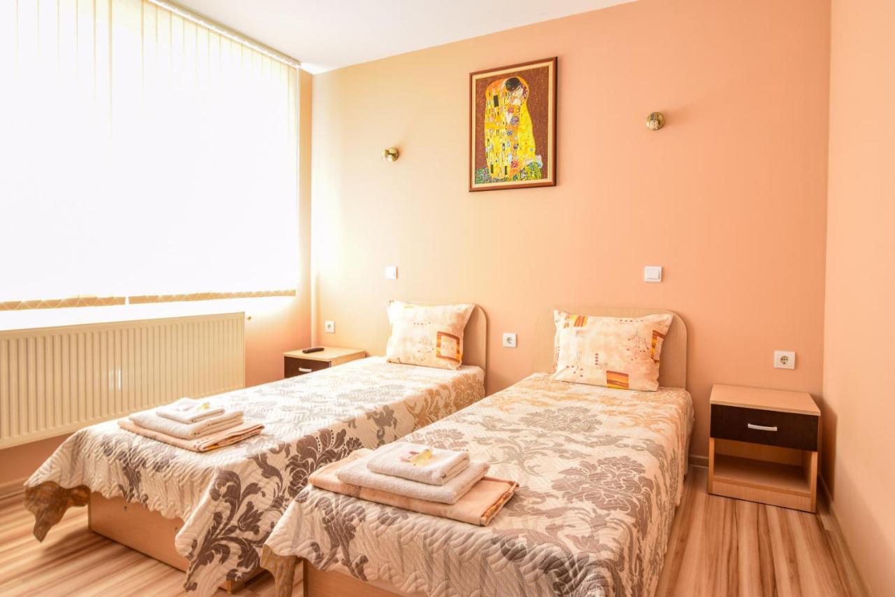 Mariana Apartment Pavel Banya Luaran gambar