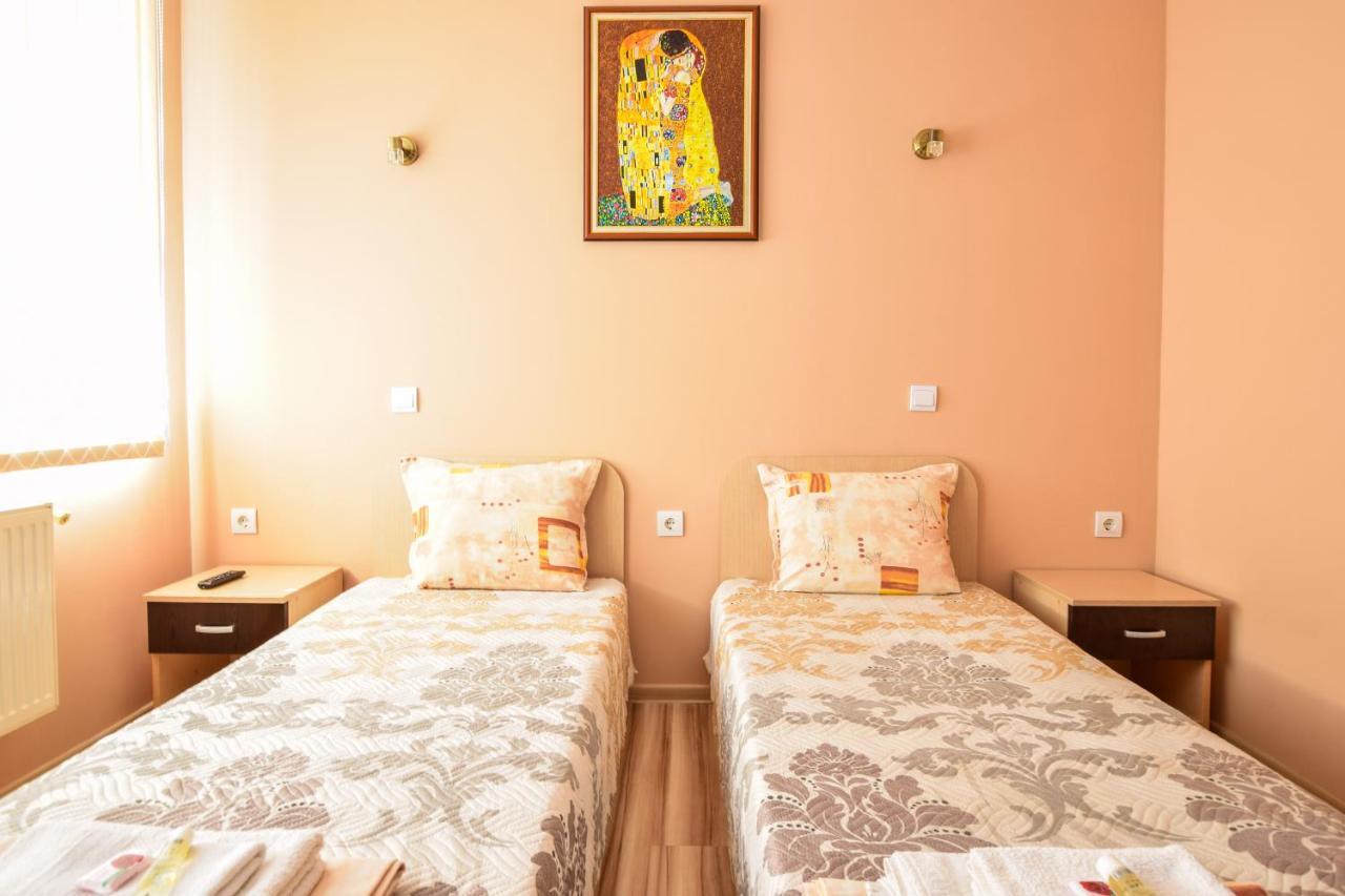 Mariana Apartment Pavel Banya Luaran gambar