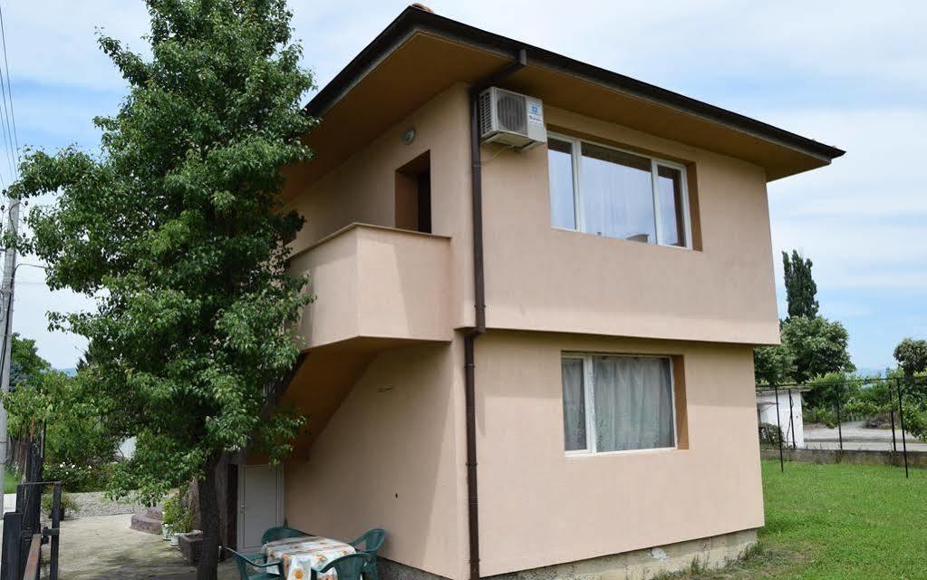 Mariana Apartment Pavel Banya Luaran gambar