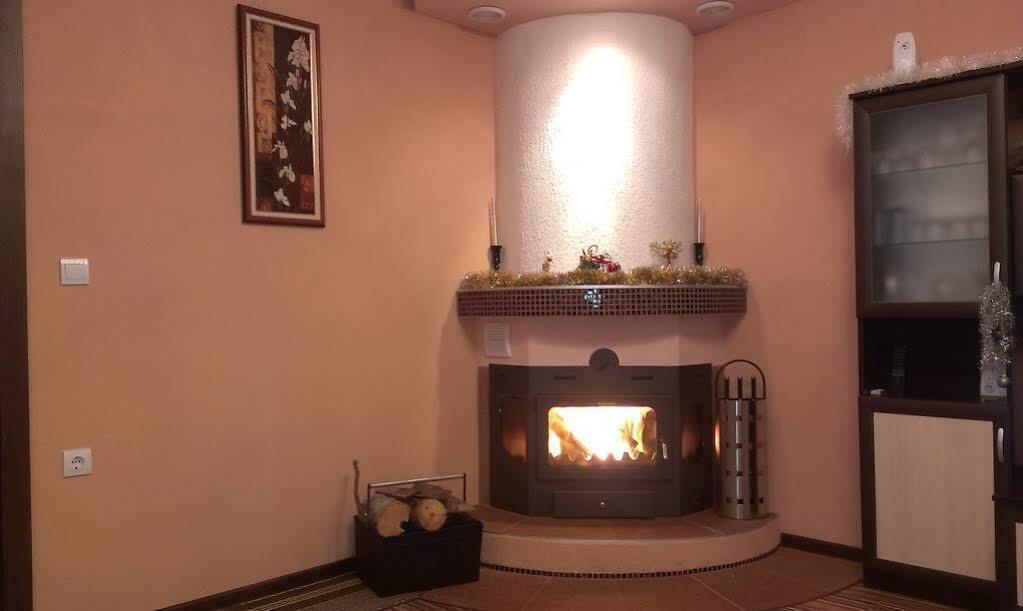 Mariana Apartment Pavel Banya Luaran gambar