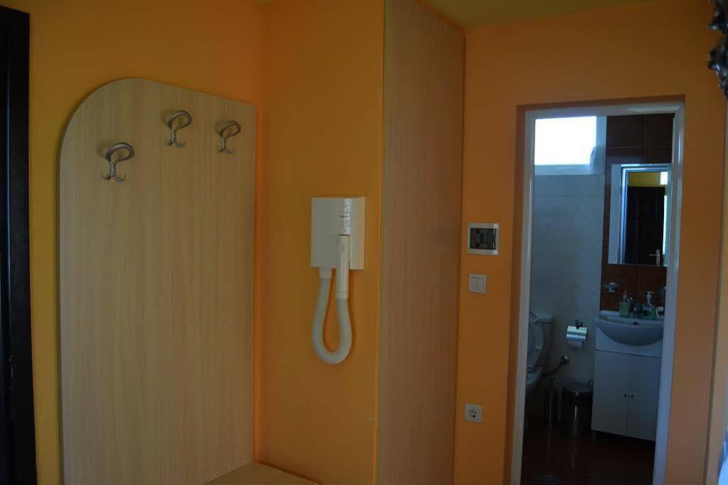 Mariana Apartment Pavel Banya Luaran gambar